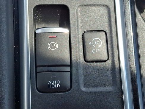 Certified 2023 Nissan Pathfinder SV w/ SV Premium Package AWD/4WD image 25