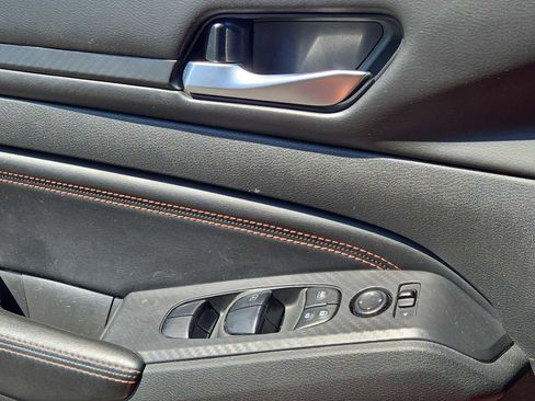 Used 2021 Nissan Altima 2.5 SR image 19