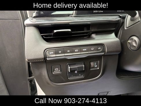 Used 2021 Cadillac Escalade Sport w/ Driver Assist Tech Package image 19