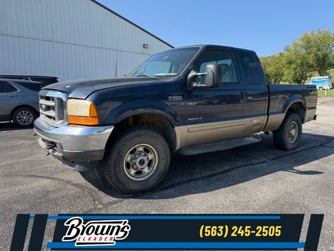 Used 2001 Ford F250 4x4 SuperCab Super Duty image 1