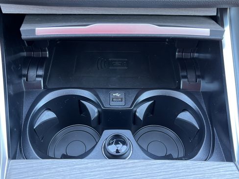 New 2026 BMW 330i Sedan w/ Premium Package image 7