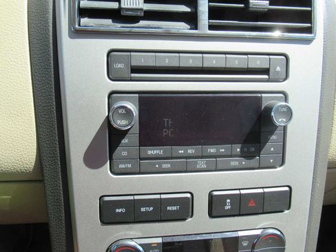 Used 2008 Lincoln MKX AWD image 29