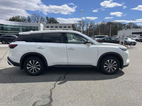 Certified 2025 INFINITI QX60 Pure image 2