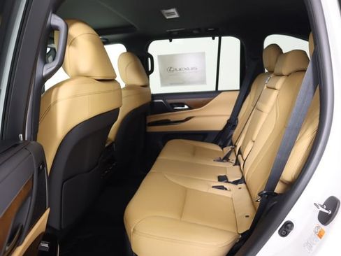 New 2026 Lexus LX 600 4WD w/ Luxury Package image 15