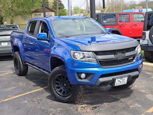 Used 2019 Chevrolet Colorado Z71 AWD/4WD image 7