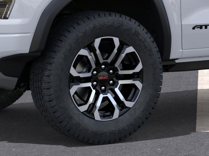New 2026 GMC Canyon AT4 w/ Technology Plus Package AWD/4WD image 9