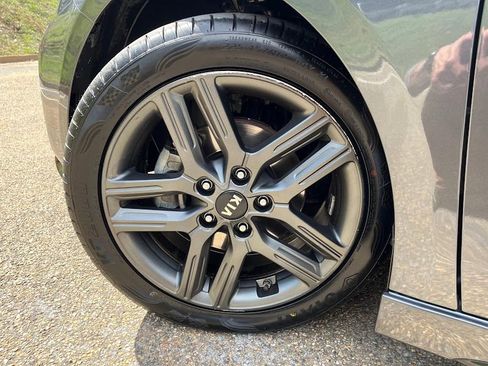 Used 2021 Kia Forte GT-Line image 46