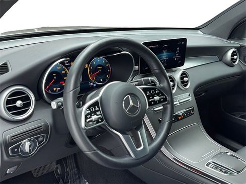 Used 2021 Mercedes-Benz GLC 300 image 14