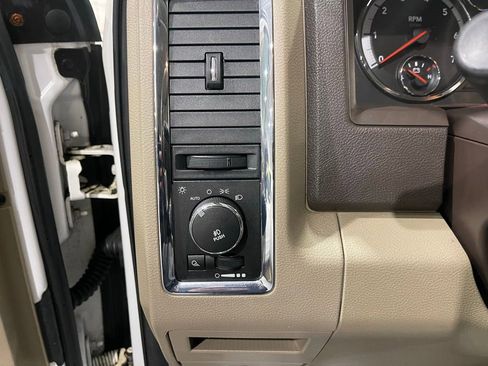 Used 2011 RAM 1500 Laramie image 14