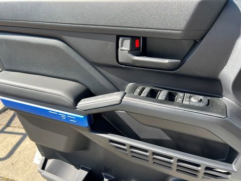 New 2026 Toyota 4Runner TRD Sport AWD/4WD image 13