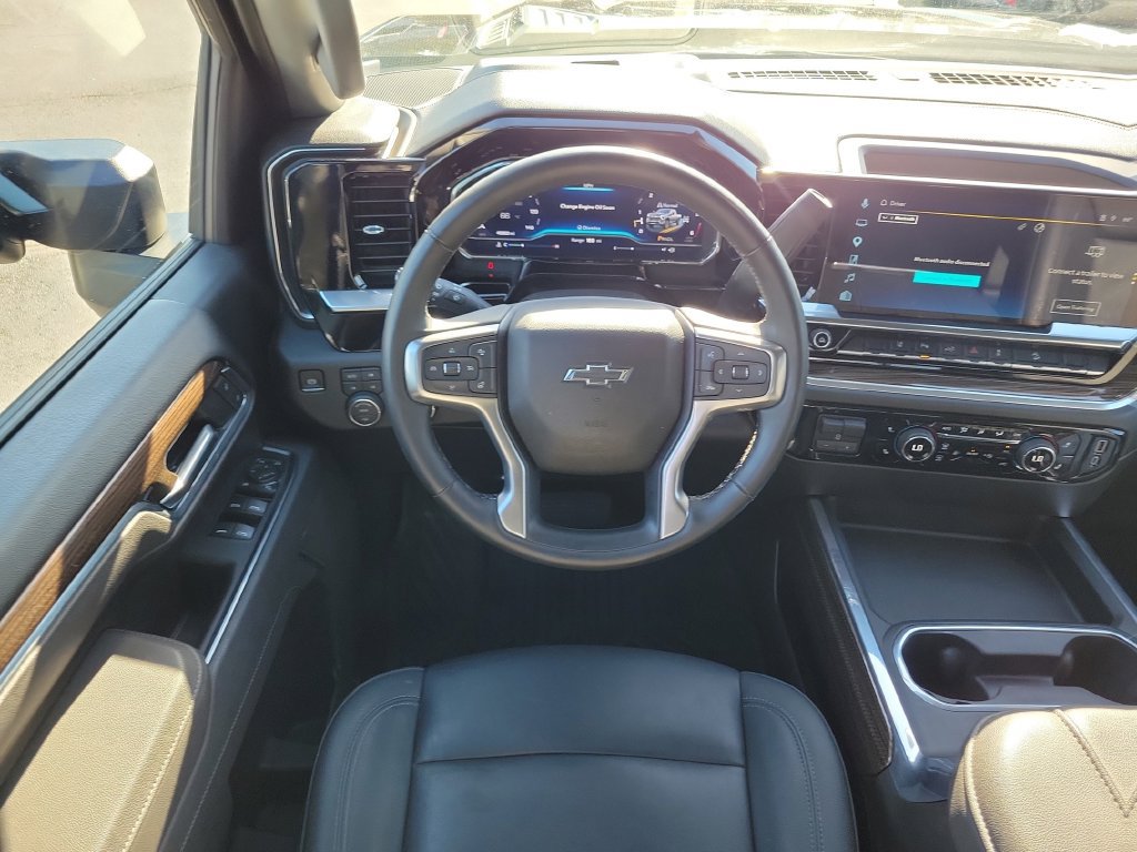 Used 2025 Chevrolet Silverado 2500 LT w/ Trail Boss Package AWD/4WD image 15