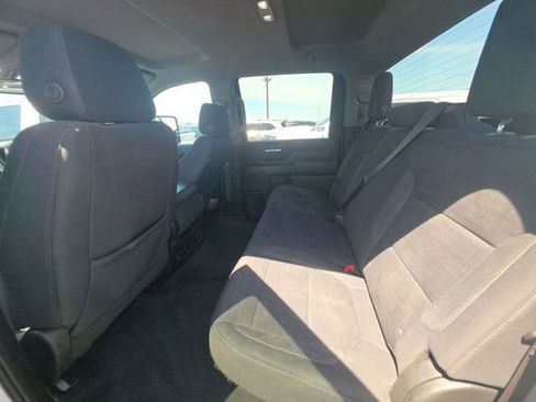 Used 2023 Chevrolet Silverado 2500 LT AWD/4WD image 5