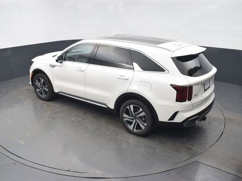 Used 2022 Kia Sorento SX w/ Panoramic Sunroof Package image 41