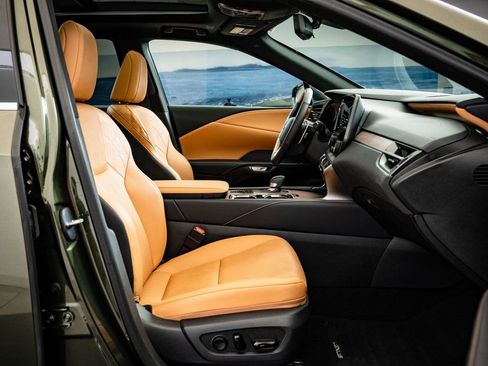 Certified 2025 Lexus RX 350 w/ Convenience Package image 22