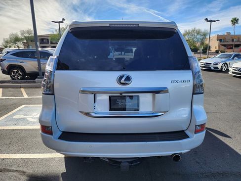 Used 2023 Lexus GX 460 Premium image 4