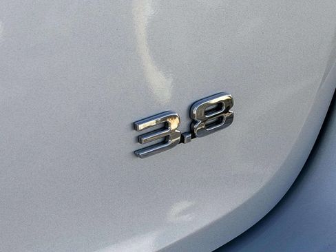 Used 2018 Genesis G80 3.8 w/ Option Group 02 image 6