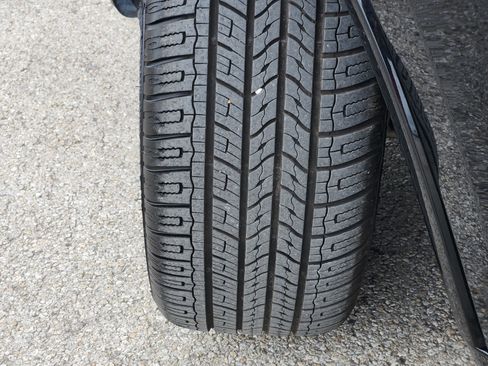 Used 2024 Dodge Durango GT RWD image 11