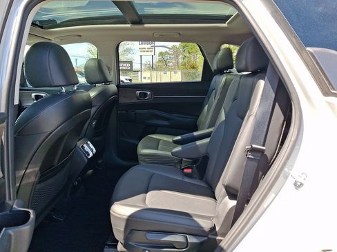 Used 2023 Kia Sorento X-Line EX AWD/4WD image 10