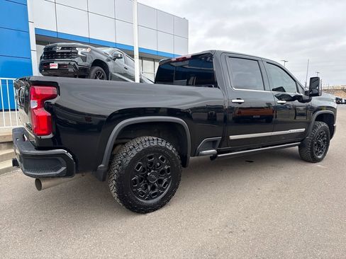 Used 2024 Chevrolet Silverado 2500 High Country w/ Technology Package image 5