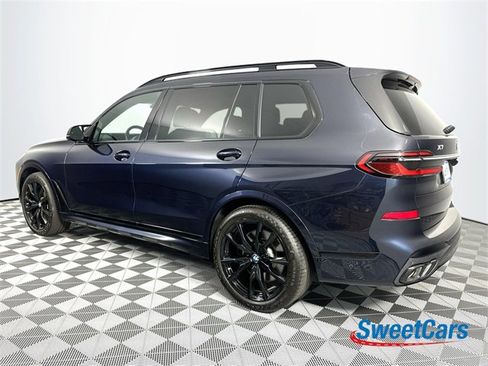 Used 2023 BMW X7 M60i w/ Executive Package image 5
