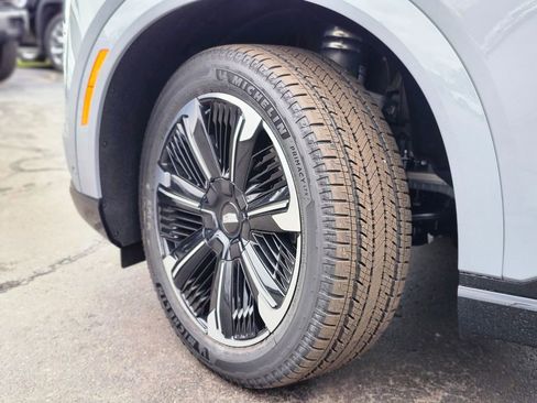 New 2026 Cadillac Escalade IQL Sport 2 image 31