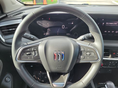 Used 2024 Buick Encore GX Sport Touring w/ Advanced Technology Package FWD image 20