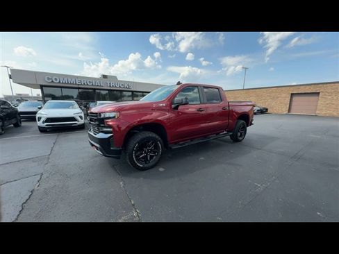 Used 2020 Chevrolet Silverado 1500 LT Trail Boss AWD/4WD image 4