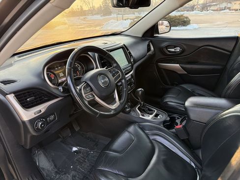 Used 2017 Jeep Cherokee High Altitude image 38