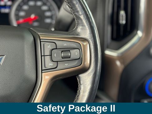 Used 2022 Chevrolet Silverado 1500 High Country w/ LPO, Dark Essentials Package AWD/4WD image 11