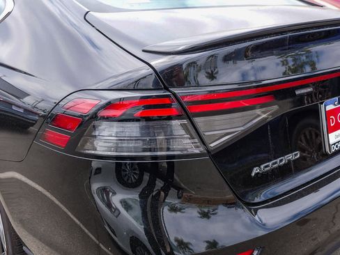 Used 2024 Honda Accord Sport image 15