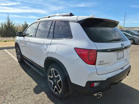 Used 2023 Honda Passport Elite image 7