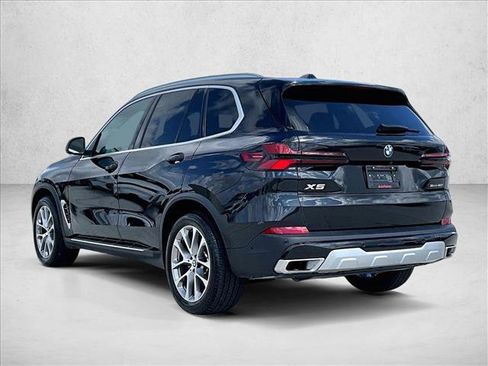 Used 2026 BMW X5 sDrive40i RWD image 13