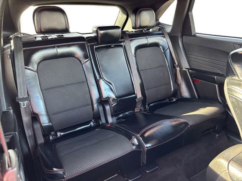 Used 2024 Ford Escape ST-Line w/ Equipment Group 301A image 18