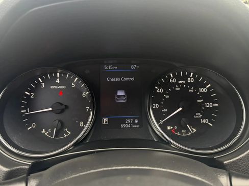 Used 2019 Nissan Rogue Sport SV FWD image 19