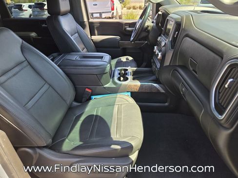 Used 2021 GMC Sierra 2500 Denali w/ Denali Ultimate Package AWD/4WD image 18