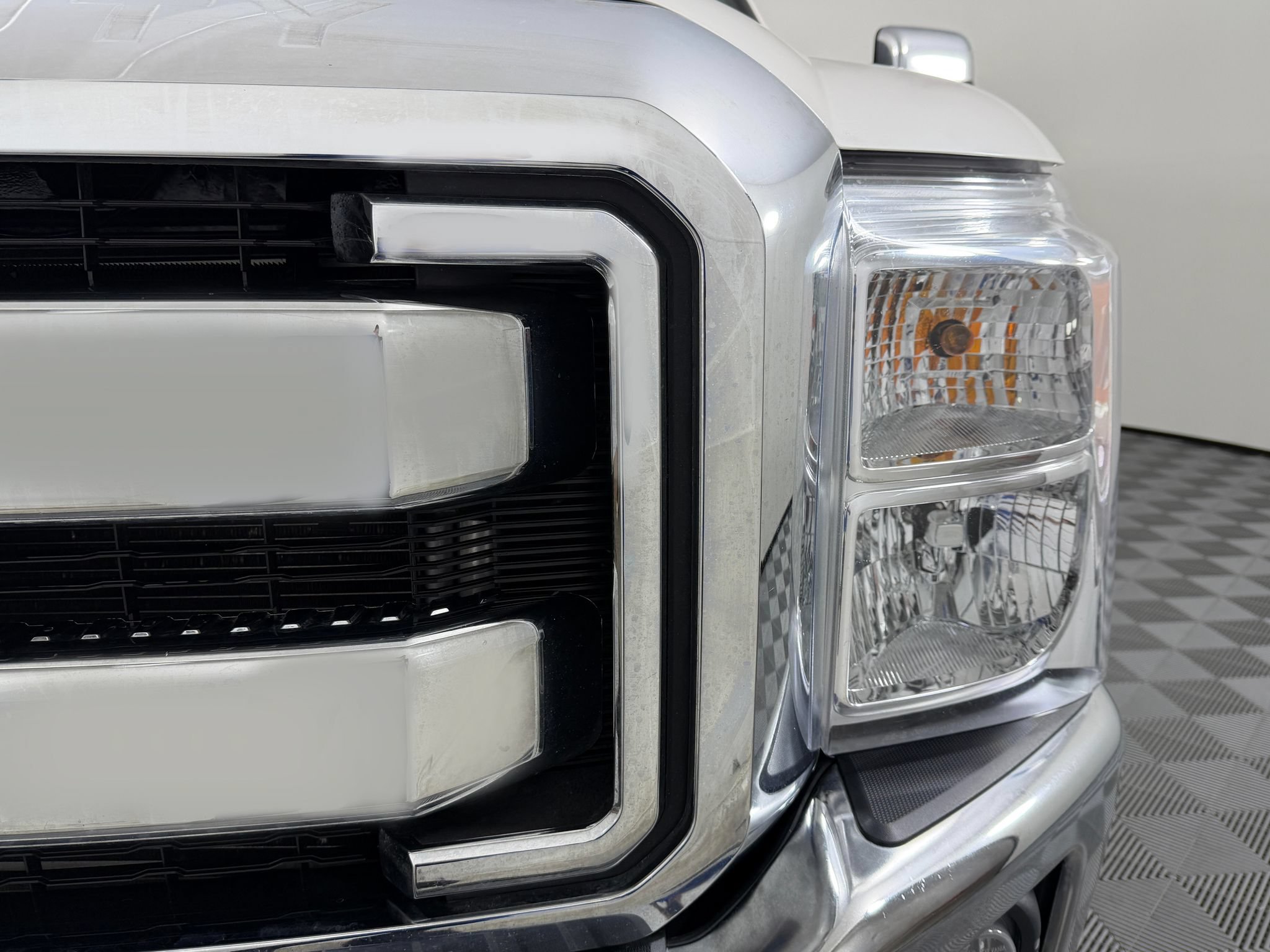 Used 2011 Ford F350 Lariat w/ Chrome Pkg AWD/4WD image 5