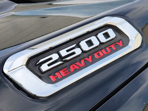 Used 2020 RAM 2500 Laramie AWD/4WD image 12