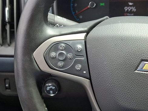 Used 2022 Chevrolet Colorado Z71 w/ Safety Package AWD/4WD image 22