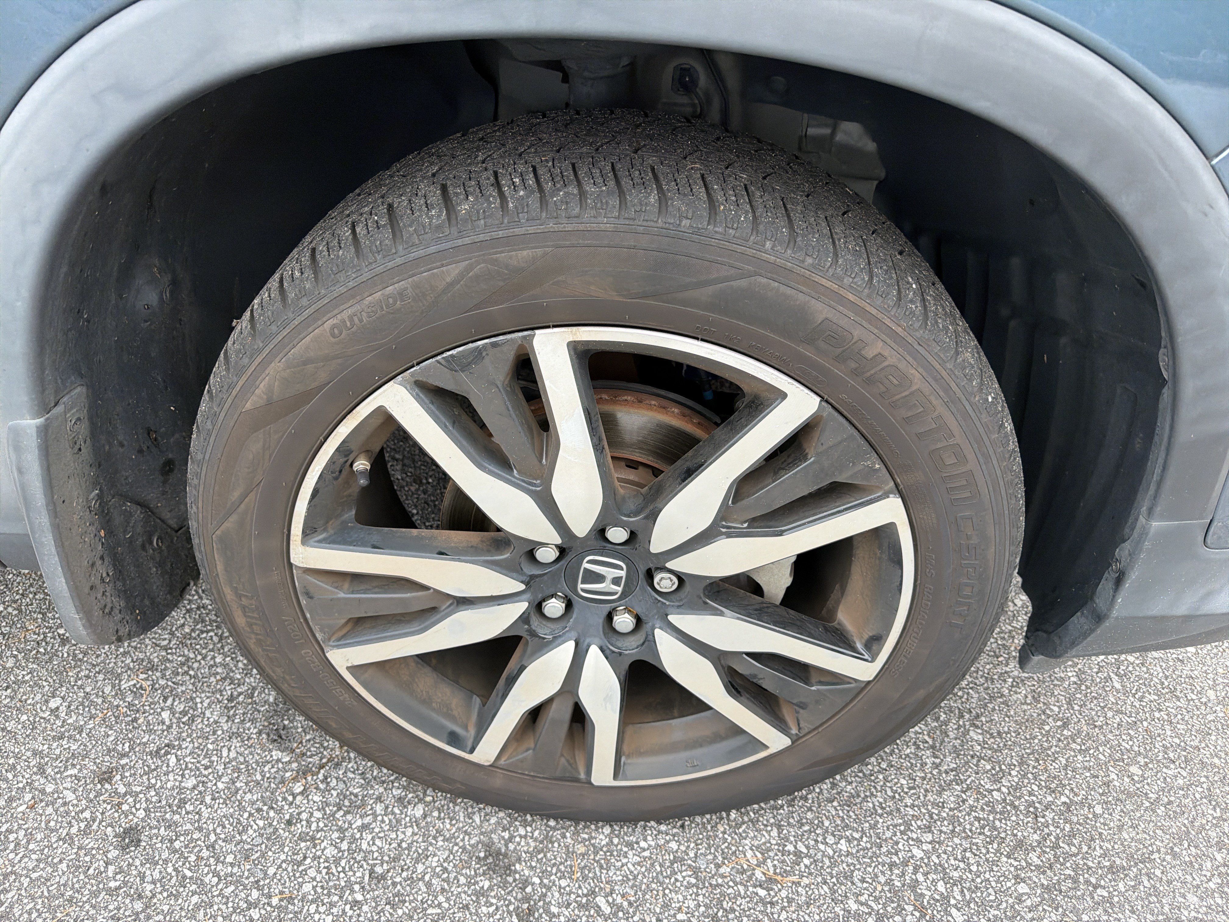 Used 2022 Honda Pilot Touring image 9