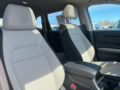 Used 2024 Honda CR-V EX image 3