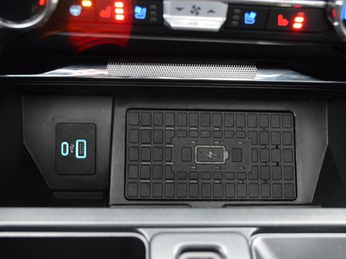 Used 2024 Ford F150 Lariat w/ Equipment Group 502A High image 31