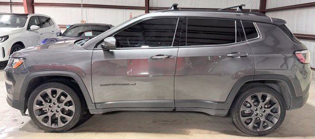 Used 2021 Jeep Compass Latitude FWD image 7