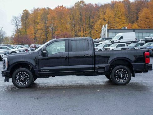 Used 2025 Ford F250 Platinum image 8