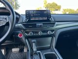 Used 2019 Honda Accord Sport image 6
