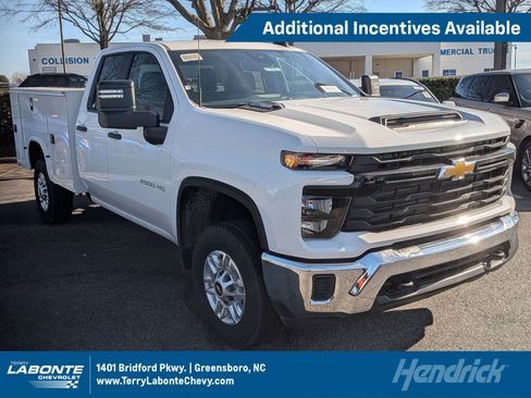 New 2025 Chevrolet Silverado 2500 W/T w/ WT Convenience Package image 1