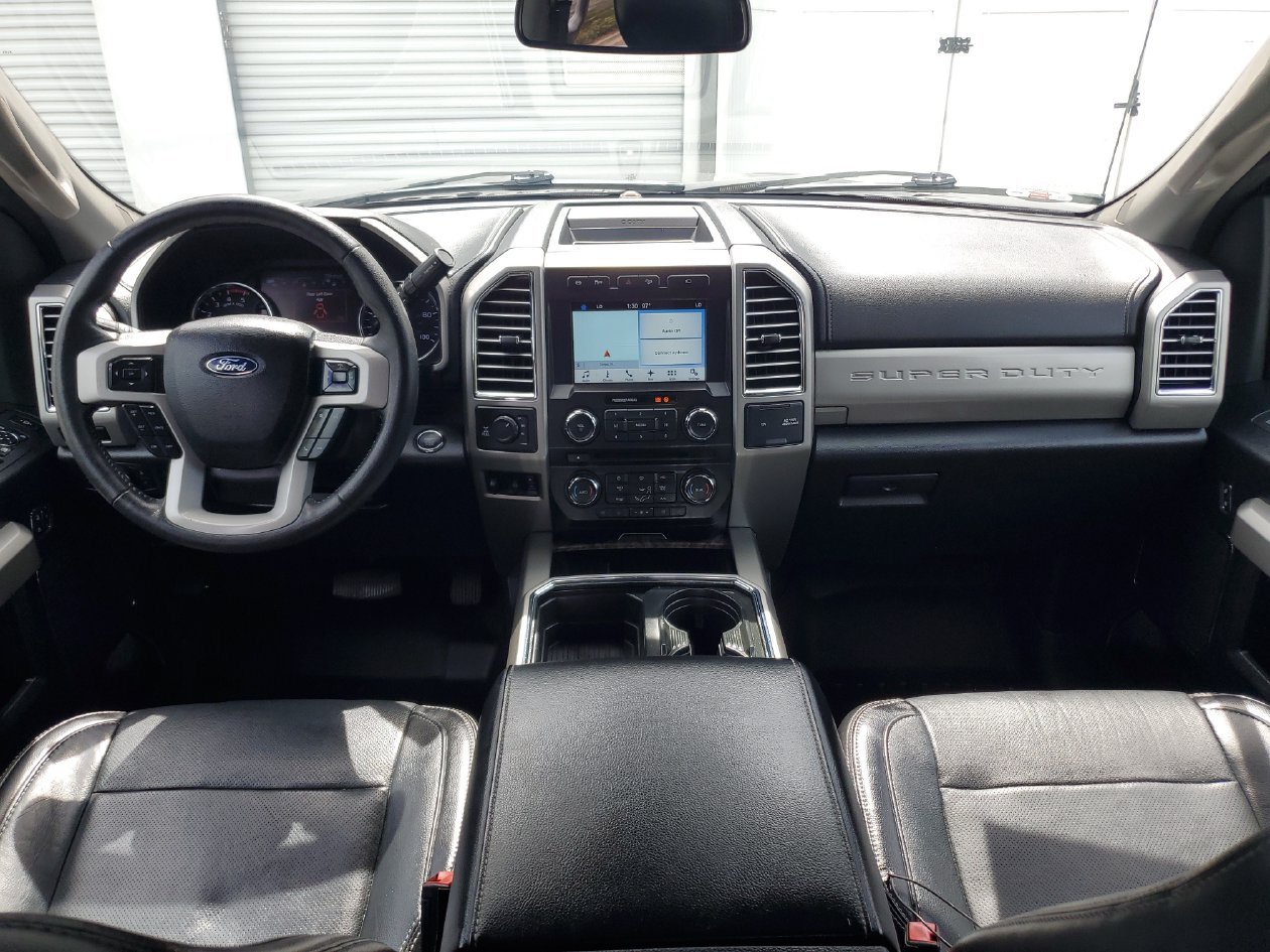 Used 2017 Ford F250 Lariat w/ Lariat Ultimate Package AWD/4WD image 12