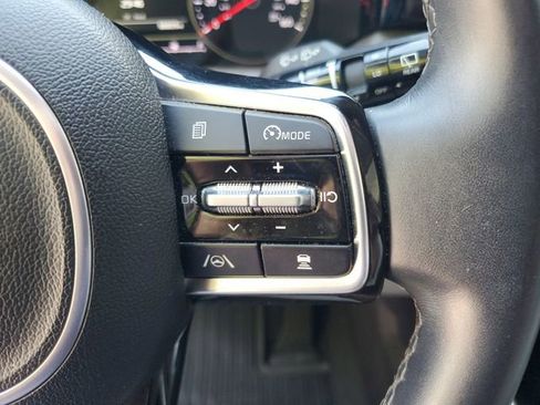 Used 2023 Kia Sorento EX w/ Panoramic Sunroof Package FWD image 21