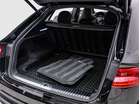 Used 2023 Audi SQ8 Prestige image 41