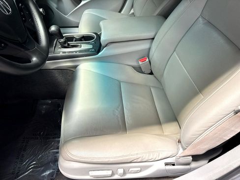 Used 2018 Acura RDX FWD image 29