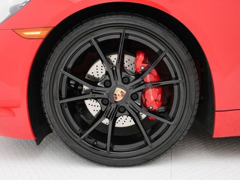 Certified 2025 Porsche 718 Boxster S RWD image 36